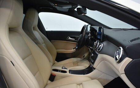 Mercedes-Benz CLA, 2017 год, 1 790 000 рублей, 13 фотография