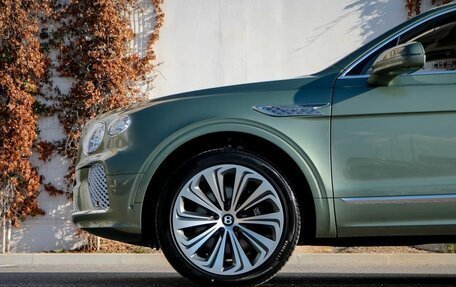 Bentley Bentayga I, 2025 год, 34 790 000 рублей, 9 фотография