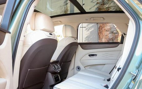 Bentley Bentayga I, 2025 год, 34 790 000 рублей, 17 фотография