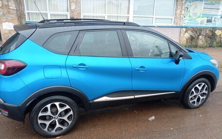 Renault Kaptur I рестайлинг, 2017 год, 1 400 000 рублей, 5 фотография