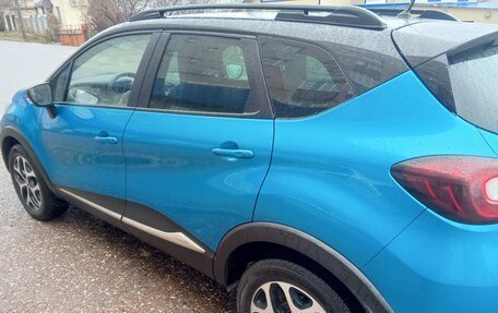 Renault Kaptur I рестайлинг, 2017 год, 1 400 000 рублей, 3 фотография