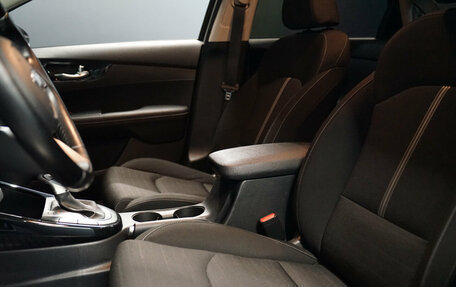 KIA Cerato IV, 2020 год, 2 177 000 рублей, 10 фотография