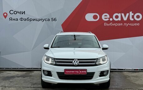 Volkswagen Tiguan I, 2016 год, 1 990 000 рублей, 2 фотография