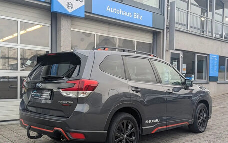 Subaru Forester, 2021 год, 4 700 000 рублей, 2 фотография