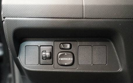 Toyota Auris II, 2007 год, 790 000 рублей, 11 фотография