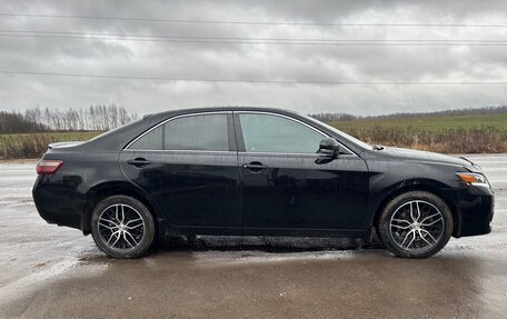 Toyota Camry, 2010 год, 1 250 000 рублей, 3 фотография