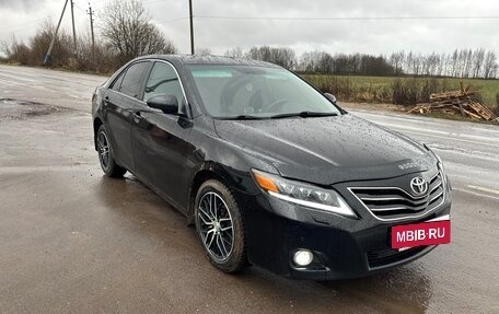 Toyota Camry, 2010 год, 1 250 000 рублей, 5 фотография