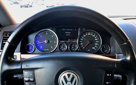 Volkswagen Touareg III, 2008 год, 898 000 рублей, 12 фотография