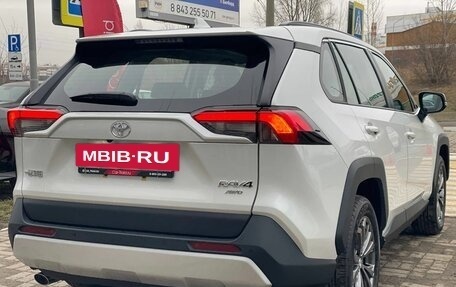 Toyota RAV4, 2025 год, 3 990 000 рублей, 5 фотография