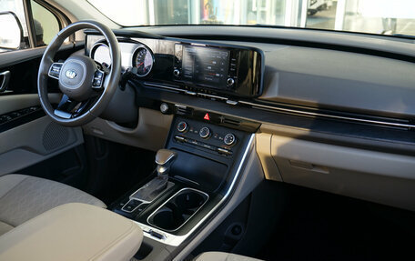 KIA Carnival, 2021 год, 3 940 000 рублей, 26 фотография