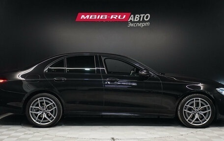 Mercedes-Benz E-Класс, 2020 год, 4 950 000 рублей, 4 фотография