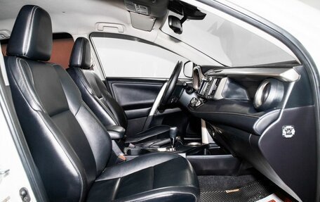 Toyota RAV4, 2013 год, 2 525 000 рублей, 6 фотография