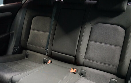 Volkswagen Passat B8 рестайлинг, 2016 год, 1 897 000 рублей, 16 фотография