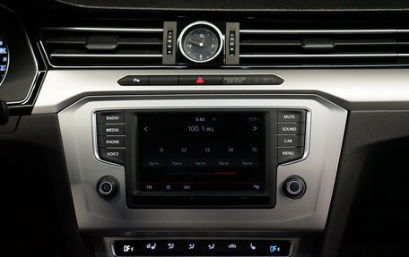 Volkswagen Passat B8 рестайлинг, 2016 год, 1 897 000 рублей, 18 фотография