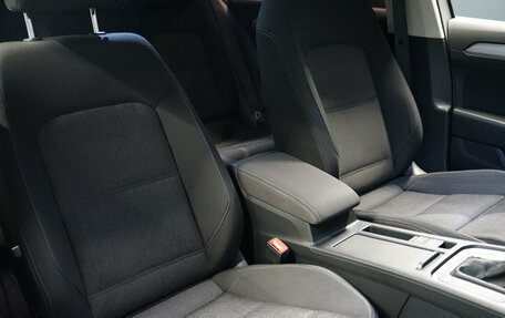 Volkswagen Passat B8 рестайлинг, 2016 год, 1 897 000 рублей, 22 фотография