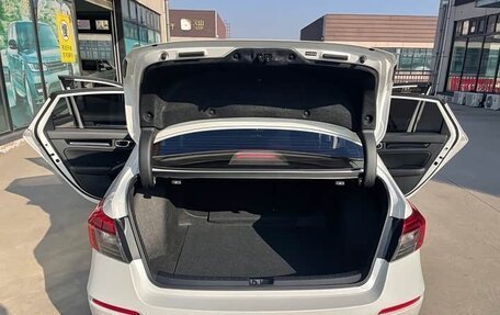 Honda Civic, 2022 год, 1 290 001 рублей, 8 фотография