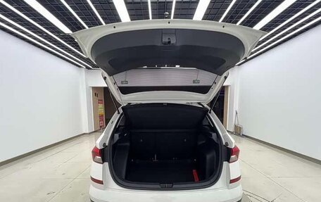 Skoda Kamiq I, 2022 год, 1 705 000 рублей, 8 фотография