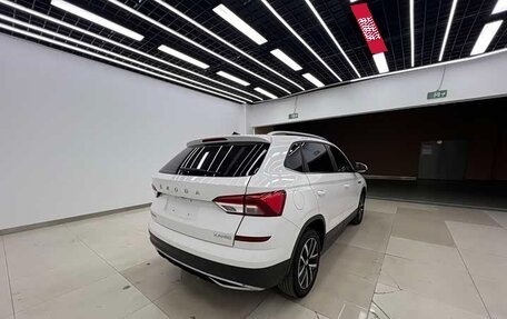 Skoda Kamiq I, 2022 год, 1 705 000 рублей, 6 фотография