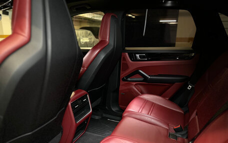 Porsche Cayenne III, 2020 год, 9 499 595 рублей, 12 фотография