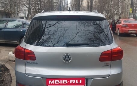 Volkswagen Tiguan I, 2012 год, 830 000 рублей, 3 фотография