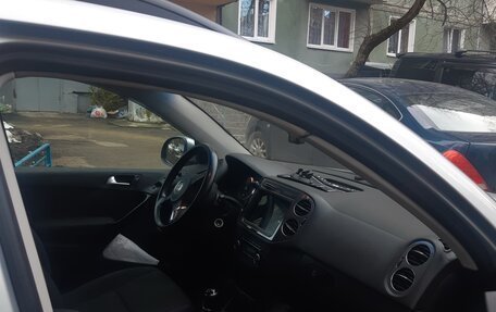 Volkswagen Tiguan I, 2012 год, 830 000 рублей, 15 фотография