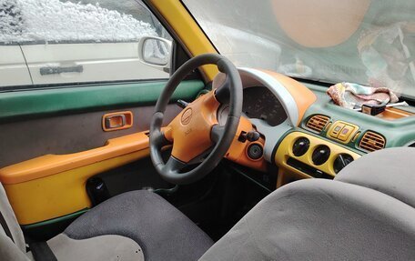 Nissan Micra II, 2001 год, 110 000 рублей, 5 фотография