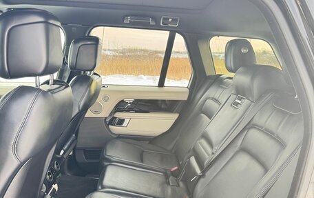 Land Rover Range Rover IV рестайлинг, 2019 год, 9 фотография