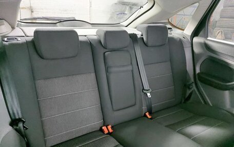 Ford Focus II рестайлинг, 2010 год, 599 000 рублей, 15 фотография