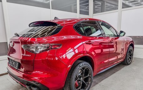 Alfa Romeo Stelvio, 2025 год, 13 200 000 рублей, 5 фотография