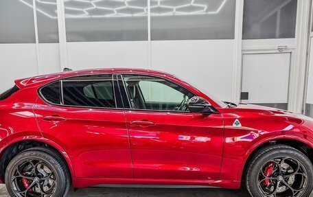 Alfa Romeo Stelvio, 2025 год, 13 200 000 рублей, 4 фотография