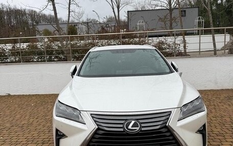 Lexus RX IV рестайлинг, 2018 год, 3 698 000 рублей, 1 фотография