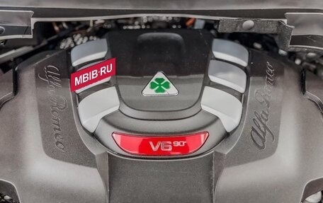 Alfa Romeo Stelvio, 2025 год, 13 200 000 рублей, 31 фотография