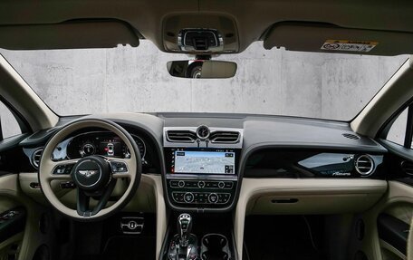 Bentley Bentayga I, 2025 год, 36 500 000 рублей, 7 фотография