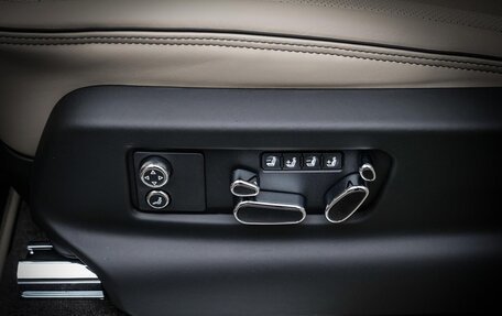 Bentley Bentayga I, 2025 год, 36 500 000 рублей, 22 фотография