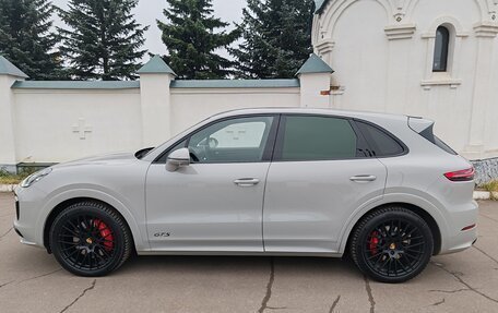 Porsche Cayenne III, 2020 год, 13 000 000 рублей, 2 фотография