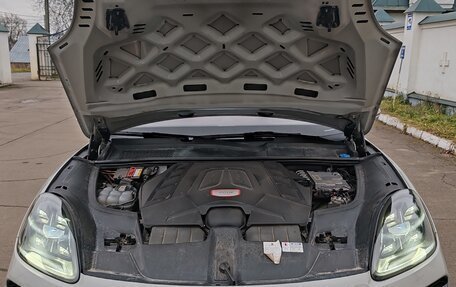 Porsche Cayenne III, 2020 год, 13 000 000 рублей, 7 фотография