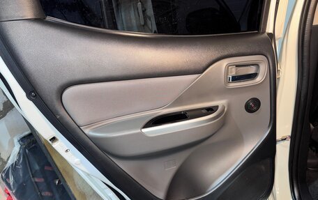 Mitsubishi L200 IV рестайлинг, 2018 год, 2 600 000 рублей, 17 фотография