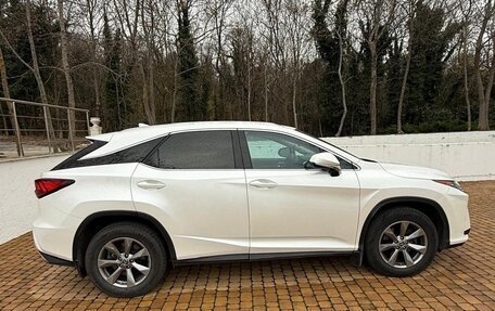 Lexus RX IV рестайлинг, 2018 год, 3 698 000 рублей, 5 фотография