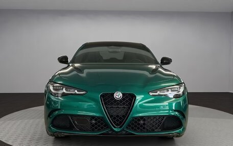Alfa Romeo Giulia II, 2025 год, 15 700 000 рублей, 3 фотография