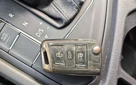 Volkswagen Tiguan II, 2021 год, 1 510 000 рублей, 17 фотография