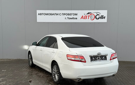 Toyota Camry, 2011 год, 1 100 000 рублей, 5 фотография