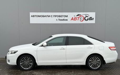 Toyota Camry, 2011 год, 1 100 000 рублей, 4 фотография