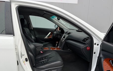 Toyota Camry, 2011 год, 1 100 000 рублей, 12 фотография