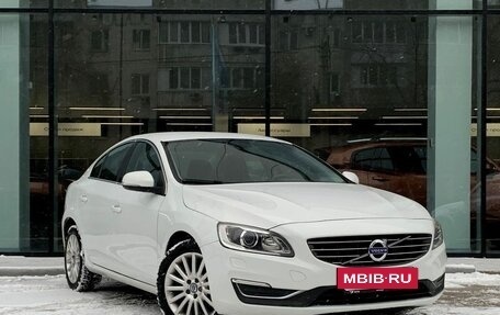 Volvo S60 III, 2016 год, 1 395 000 рублей, 3 фотография