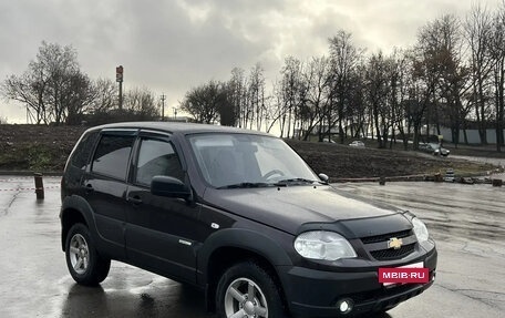 Chevrolet Niva I рестайлинг, 2013 год, 650 000 рублей, 2 фотография