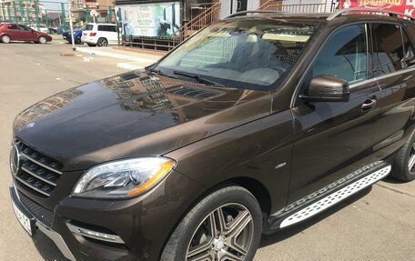 Mercedes-Benz M-Класс, 2012 год, 2 950 000 рублей, 2 фотография