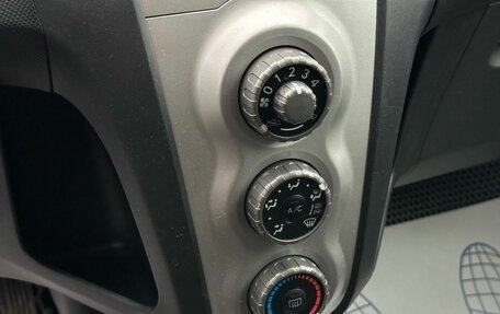 Toyota Yaris III рестайлинг, 2008 год, 589 000 рублей, 23 фотография