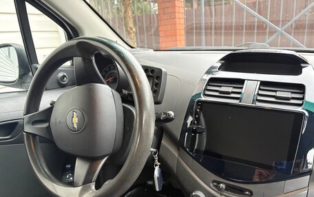 Chevrolet Spark III, 2012 год, 550 000 рублей, 8 фотография