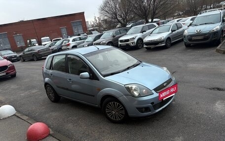 Ford Fiesta, 2006 год, 300 000 рублей, 2 фотография