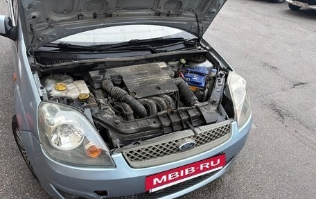 Ford Fiesta, 2006 год, 300 000 рублей, 12 фотография